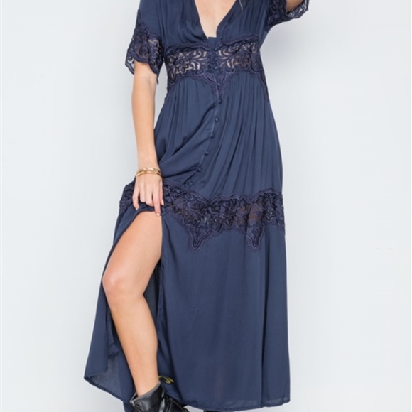 NAVY BUTTON DOWN SHORT SLEEVE MAXI BOHO DRESS - Picture 6 of 8